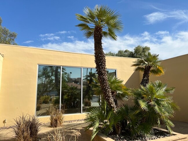 Photo - 39080 Kilimanjaro Ct