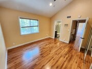 Photo - 620 W Doran St Unit 7
