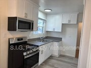 Photo - 1605 N Verdugo Rd House
