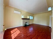 Photo - 607 W 101st St