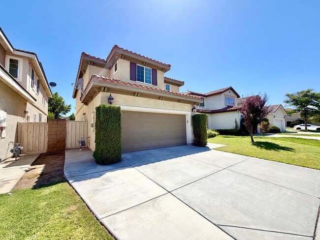 Photo - Spacious 4 Bedroom Canyon Hills Retreat with Private Balcony