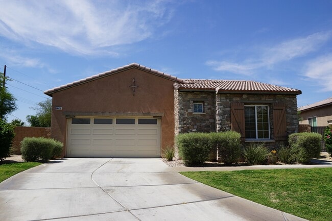 Building Photo - 84030 Colibri Ct
