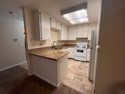 Photo - 10350-2 Unit 113