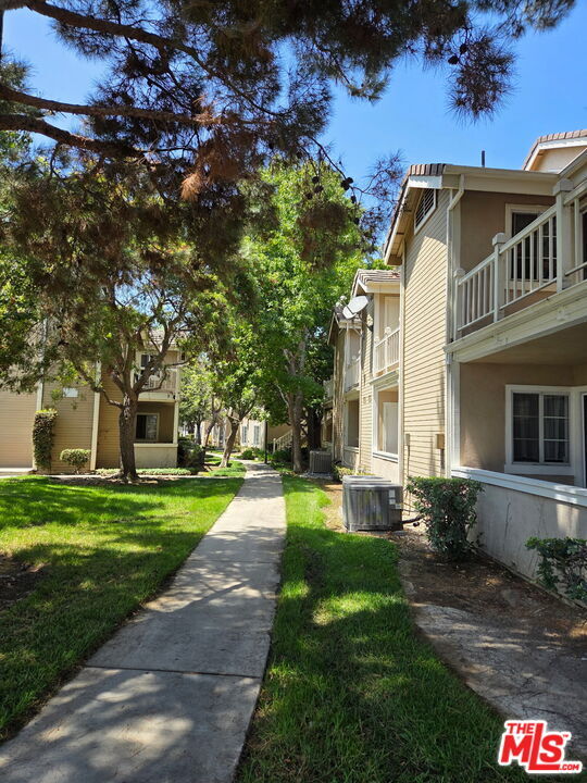 Photo - 8805 Berkshire Way Unit B