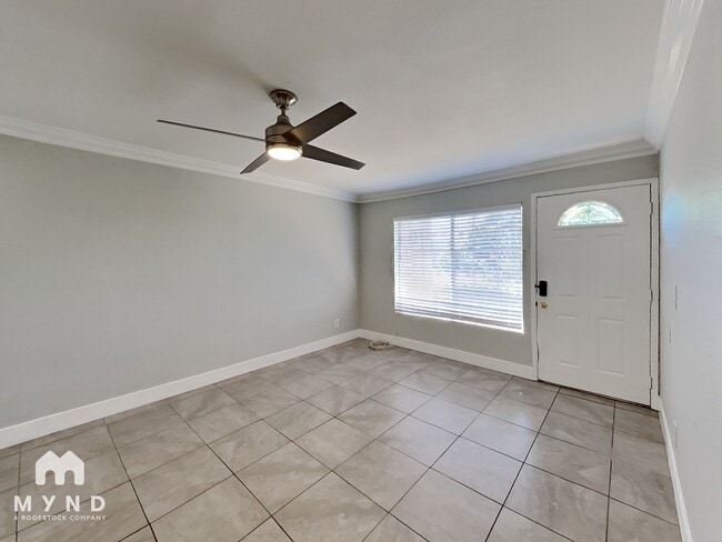 Photo - 4775 Seminole Dr Unit 108