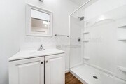 Photo - 420 N Batavia St