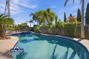 Photo - 10569 Corte Jardin Del Mar