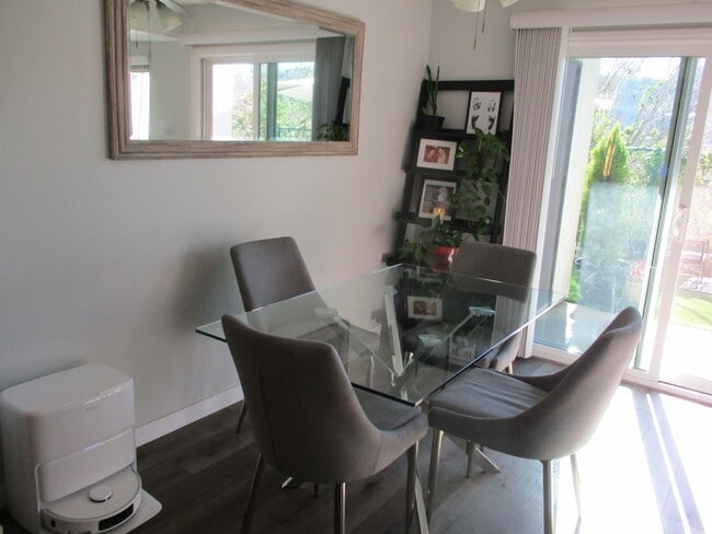 Photo - Desirable Mission Valley 2Bdr 2BA Condo!