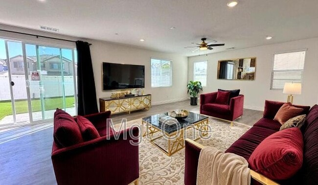 Photo - 1784 Julie Dr