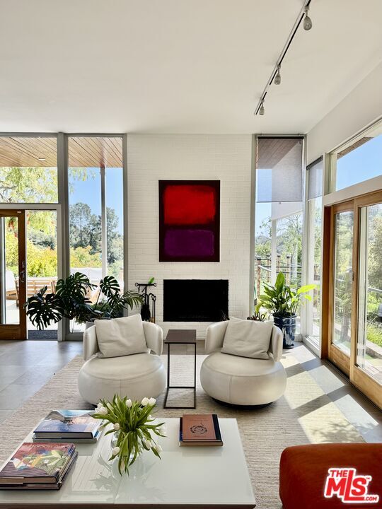 Photo - 10225 Scenario Ln