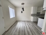 Photo - 148 Normandie Ave Unit 3