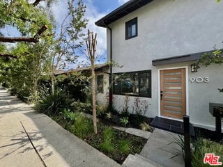 Photo - 903 S Barrington Ave