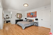 Photo - 8300 Creighton Ave