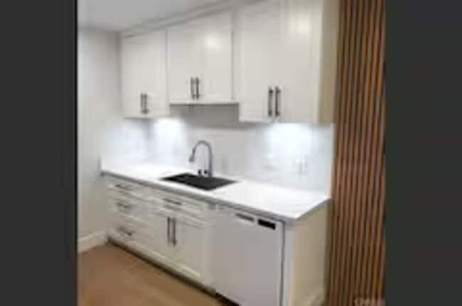 Photo - 9568 Carroll Canyon Rd Unit SI ID1514396P