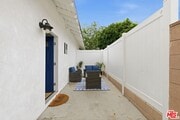 Photo - 8337 Gladbeck Ave