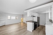 Photo - 464 28th St