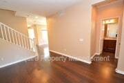 Photo - 3246 N Ventura Rd