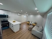 Photo - 1305 E 46th St Unit 1305