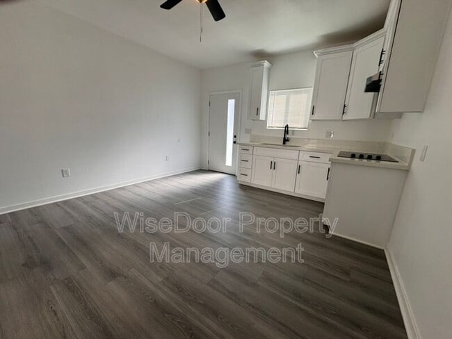 Photo - 6133 Danby Ave Unit A