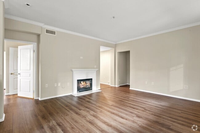 Building Photo - Irvine 2 Bed, 2 Bath With Amenities!! Rental