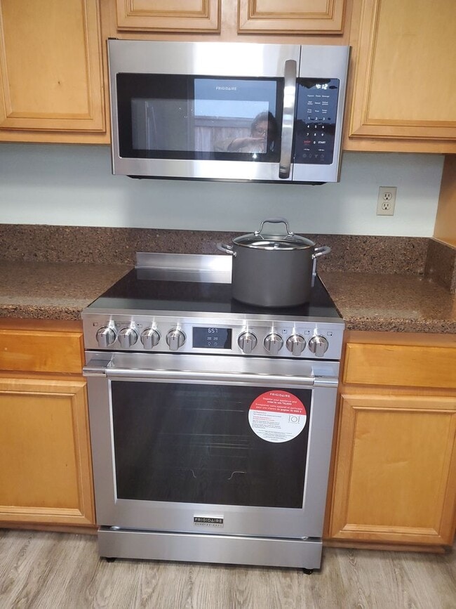 Photo - 4957 Del Monte Ave Unit A