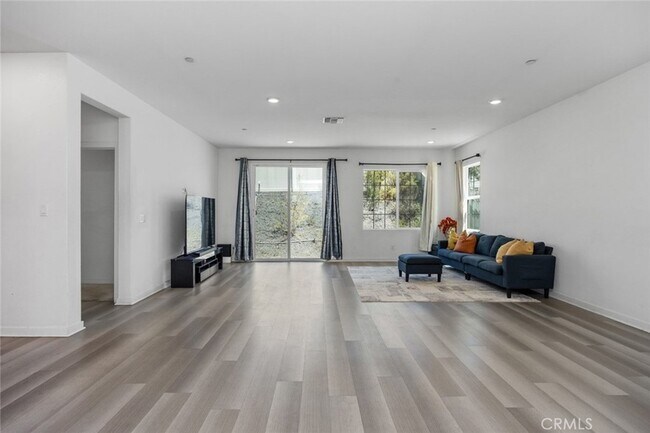 Photo - 41510 Red Car Dr