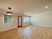 Photo - 3207 W 3rd, #1