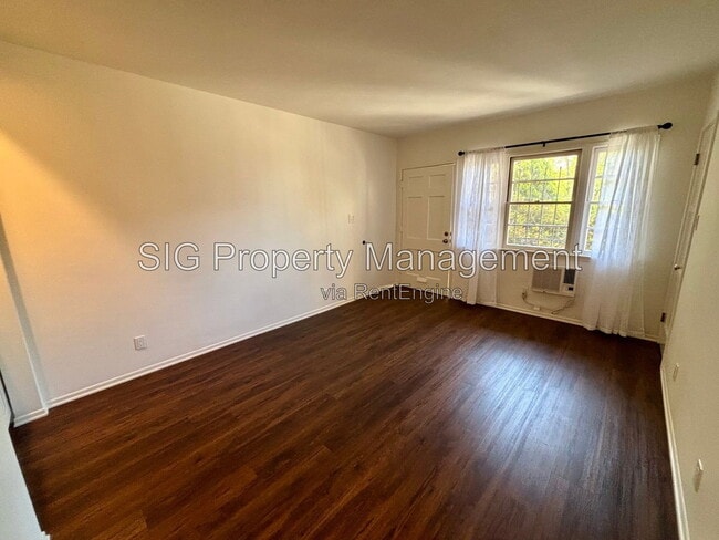 Photo - 4371 Sunset Dr