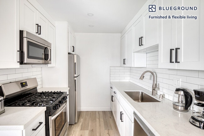 Photo - 11915 Kling St Unit FL1-ID513