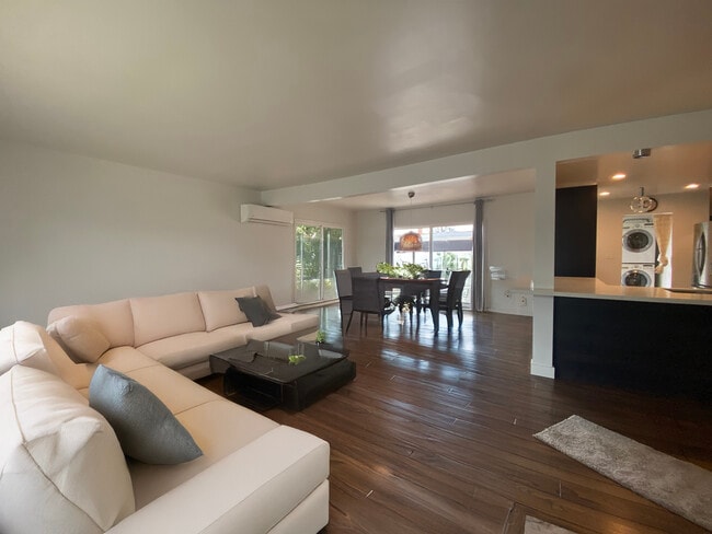 Photo - 6312 Belmar Ave