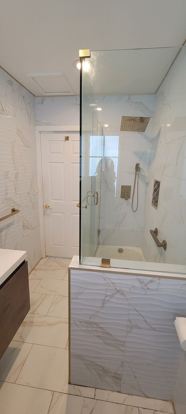 Photo - 3240 Prospect Ave
