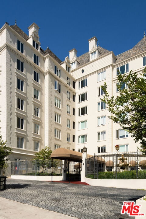 Photo - 1424 N Crescent Heights Blvd Unit 60