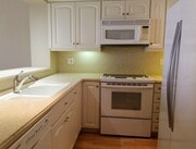 Photo - $2595. Marina District upgraded 1bd 1ba with balcony 735 sq ft