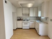 Photo - 19231 Sherman Way