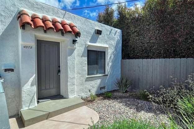 Photo - 4379 33rd St