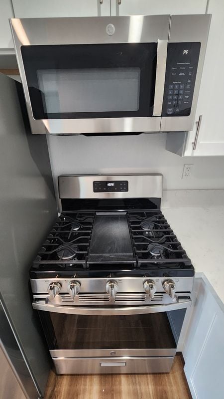 Photo - 988 El Camino Dr