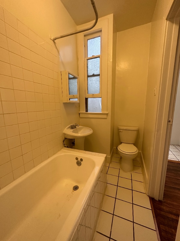 Photo - 1825 Ivar Ave