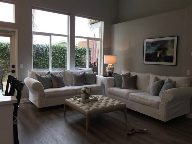 Photo - 797 Bennett Ave