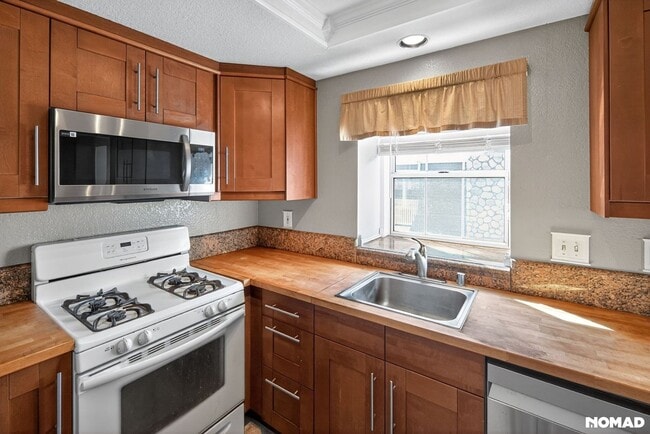 Photo - 5070 Via Manos