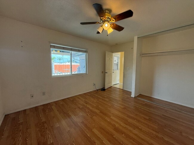 Photo - Beautiful Spring Valley Single Family Home !