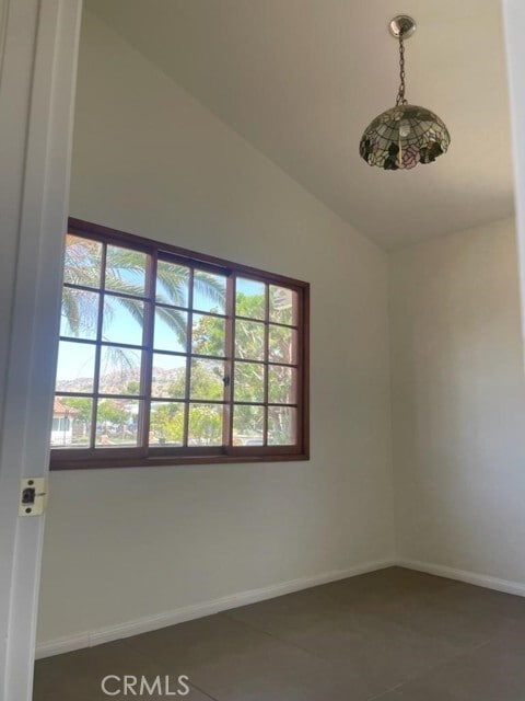 Photo - 634 E Walnut Ave
