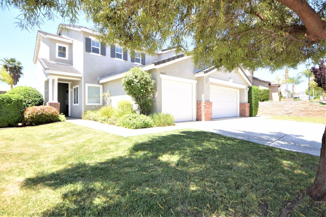 3D Tour - 38859 Autumn Woods Rd