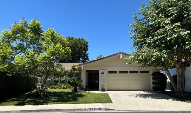 Photo - 1109 Finrod Ct House