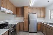 1BR, 1BA - 800SF - Kitchen - Ridgepoint Apartments