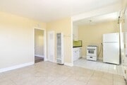 Photo - Nice 1 Bedroom, 1 Bath Apartment