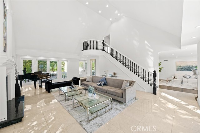 Photo - 16221 Elisa Pl