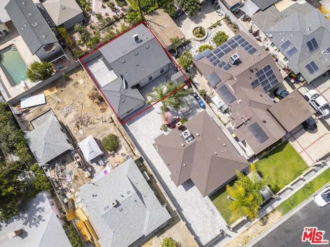 Photo - 6635 Riverton Ave