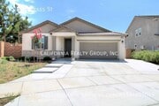 Photo - 165 Knotgrass St House