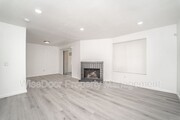 Photo - 1025 N Tippecanoe Ave Condo Unit #158