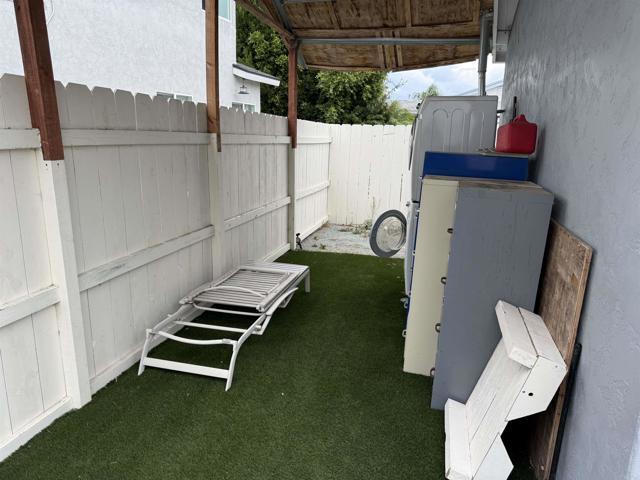 Photo - 4166 Cole Way